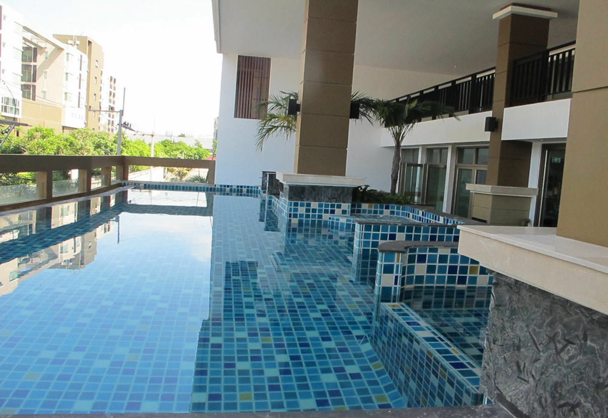 March Hotel Pattaya Ngoại thất bức ảnh