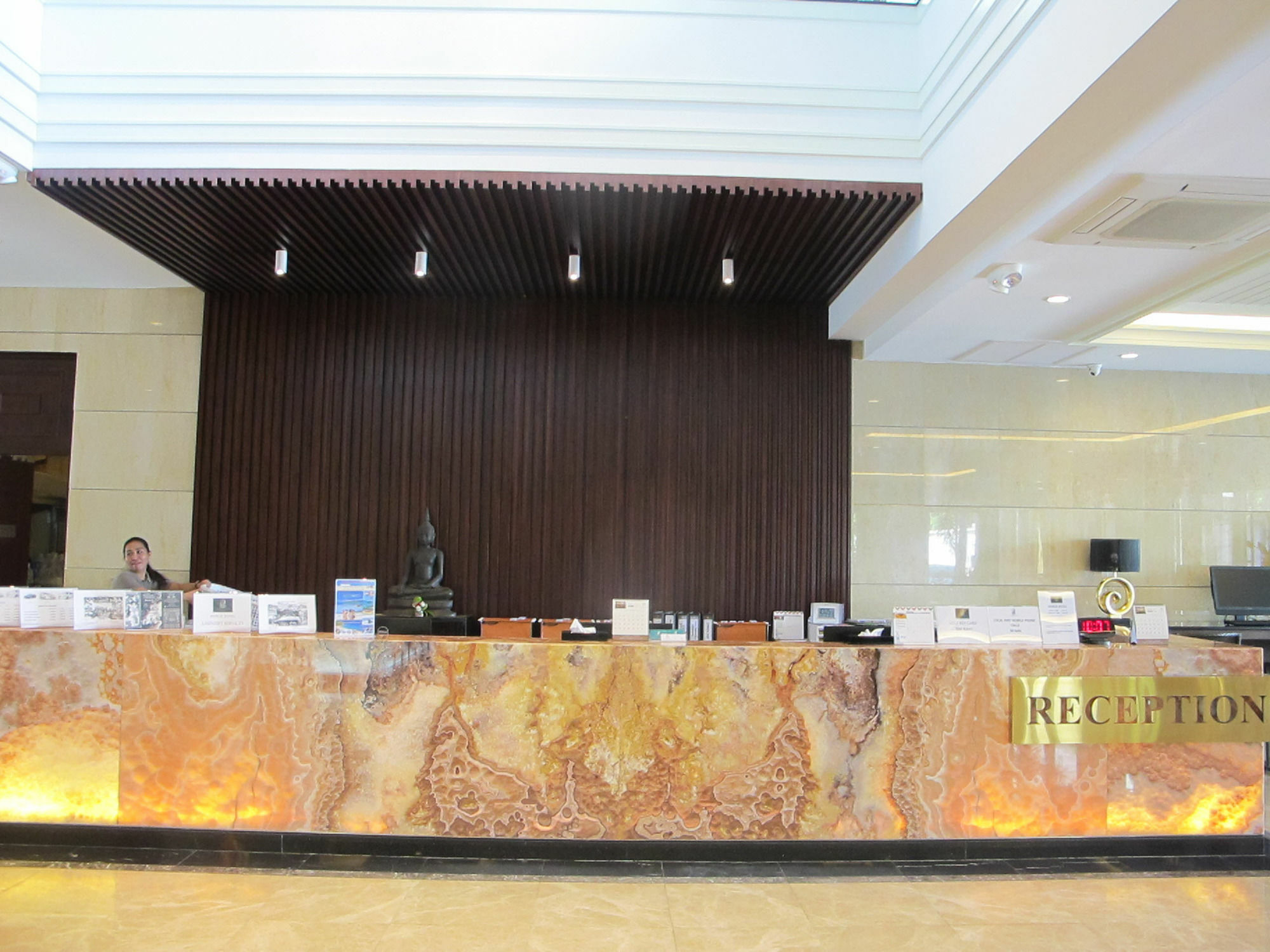 March Hotel Pattaya Ngoại thất bức ảnh